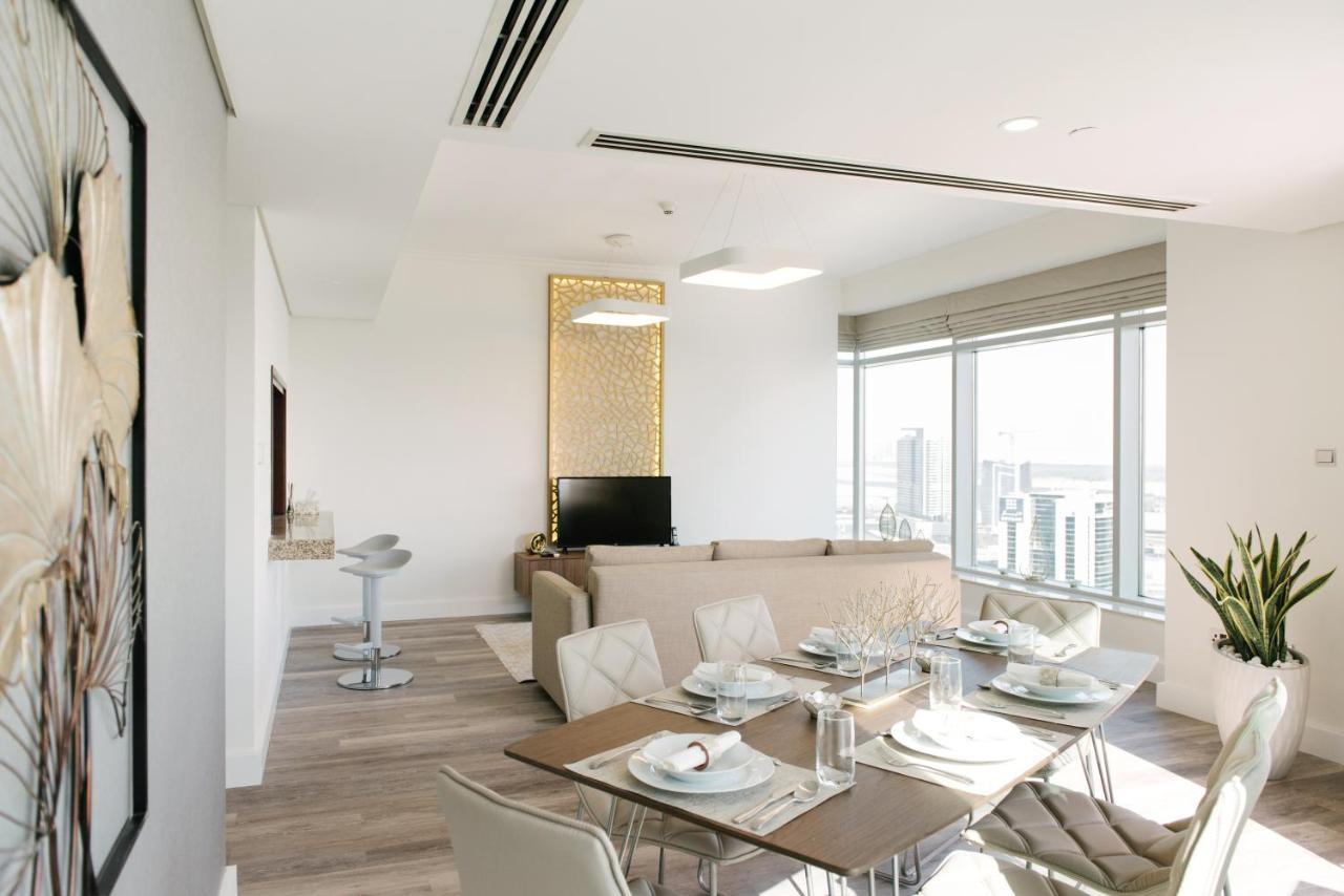 Boutique Living - Burj Views Appartamento Dubai Esterno foto